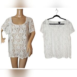 NWOT Torrid white stretch lace sheer short sleeve. Plus Size 0. (Large)